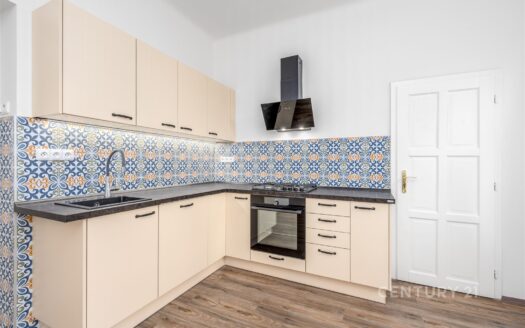 Pronájem Byty 2+1 Praha Na Petynce 90 m²