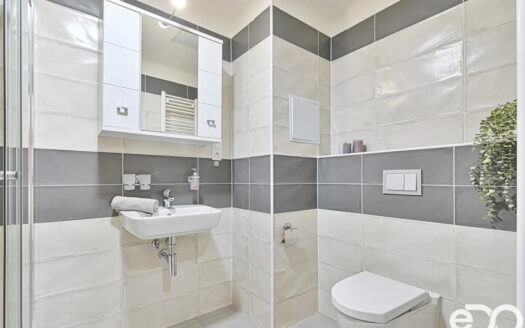 Pronájem bytu 2+kk, 51 m² – Praha, Košíře, ulice Pod radnicí