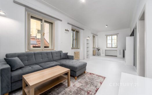 Pronájem bytu 2+1, 69 m² – Praha, Nové Město, ulice Lodecká