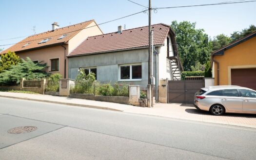 Prodej Domy Rodinné domy Praha Božanovská 140 m²