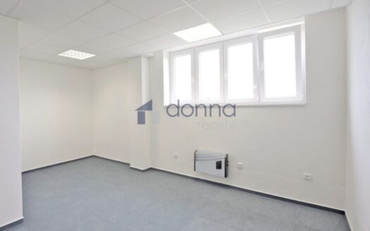 Pronájem Komerční Kanceláře Praha Ve žlíbku 23 m²