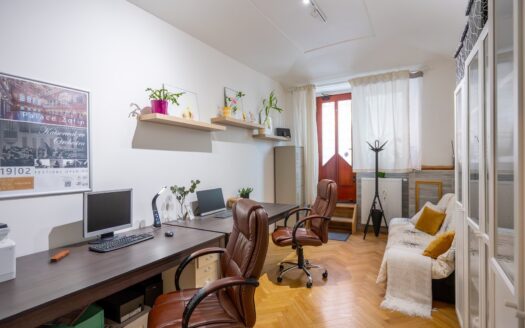 Prodej Komerční Kanceláře Praha Lesnická 88 m²