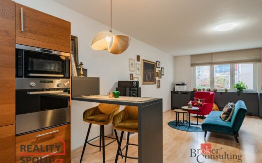 Prodej bytu 2+kk, 71 m² – Praha, Strašnice, ulice Na hroudě