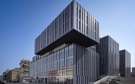 Pronájem Komerční Kanceláře Praha Evropská 35 m²