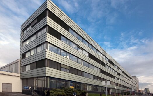 Pronájem Komerční Kanceláře Praha Budějovická 242 m²