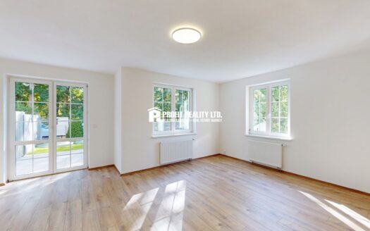 Prodej Domy Rodinné domy Praha Údolí hvězd 406 m²