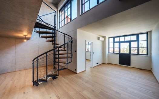 Prodej Byty 4+kk Praha Kolbenova 100 m²