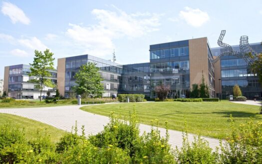 Pronájem Komerční Kanceláře Praha Radlická 500 m²