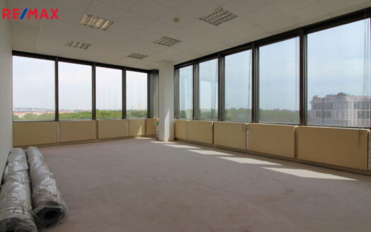 Pronájem Komerční Kanceláře Praha Vinohradská 42 m²