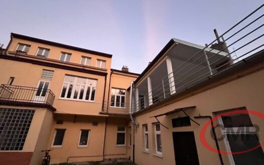 Pronajem Byty 4+1 Praha Elišky Přemyslovny 125 m²