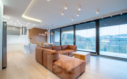 Pronajem Byty 4+kk Praha Radlická 119 m²