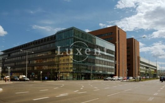 Pronájem Komerční Kanceláře Praha Na Pankráci 290 m²