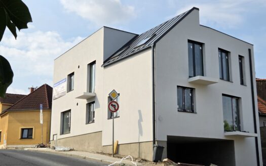 Prodej Byty 3+kk Praha Kobyliská 93 m²