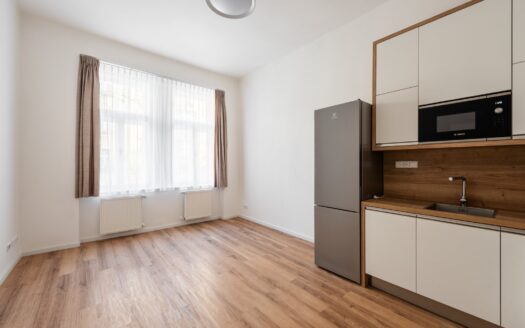 Prodej Byty 4+kk Praha Domažlická 77 m²