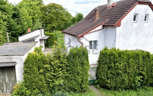 Prodej Domy Rodinné domy Praha Nad dvorem 110 m²