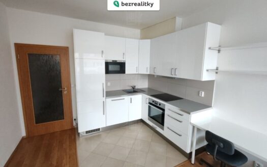 Prodej Byty 1+kk Praha Hornoměcholupská 29 m²