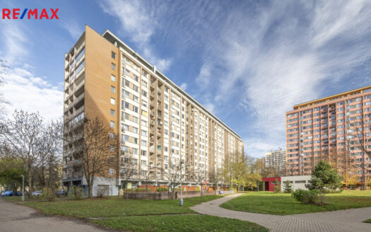 Pronájem Byty 2+kk Praha Hrubého 45 m²