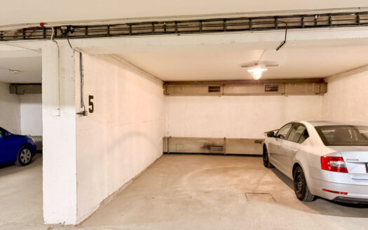 Pronájem Garáže Praha Dejvice Banskobystrická