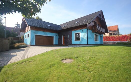 Pronájem Domy Rodinné domy Praha 400 m²