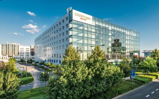 Pronájem Komerční Obchody Praha Aviatická 619 m²