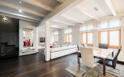 Prodej bytu 3+kk, 95 m² – Praha, Nové Město, ulice Karlovo náměstí