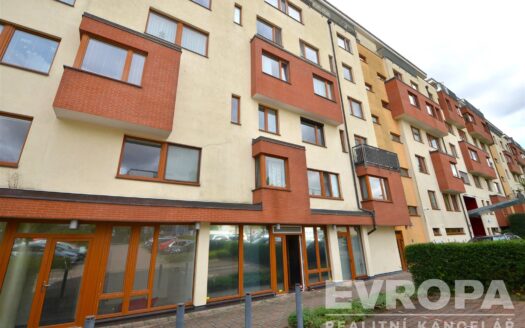 Prodej Byty 1+kk Praha Nad Okrouhlíkem 52 m²