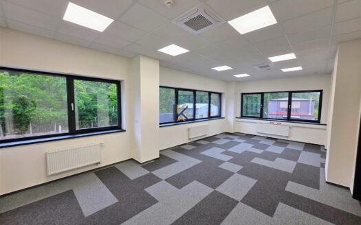 Pronájem Komerční Kanceláře Praha Podnikatelská 144 m²