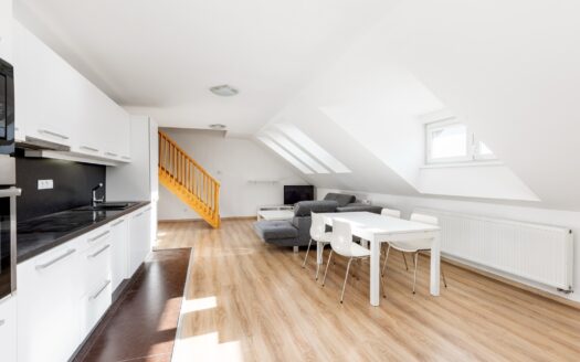 Prodej Byty 2+kk Praha Novákových 78 m²