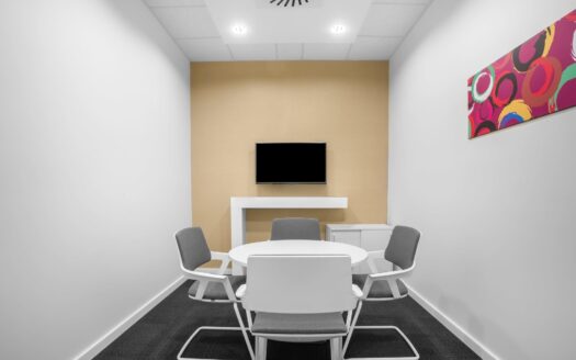 Pronájem Komerční Kanceláře Praha náměstí I. P. Pavlova 10 m²