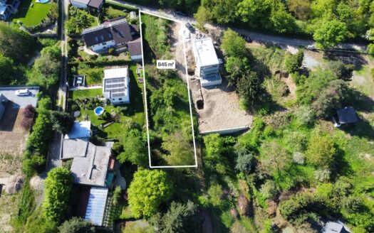 Prodej Pozemky Stavební parcely Praha Na Lhotkách