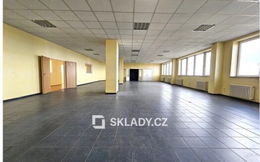 Pronájem Komerční Skladové prostory Praha 714 m²