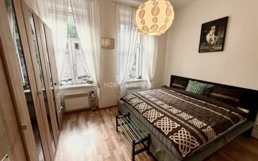 Pronájem Byty 3+kk Praha Sokolovská 55 m²