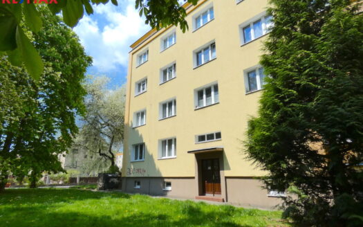 Pronájem Byty 2+1 Praha Na Petřinách 54 m²