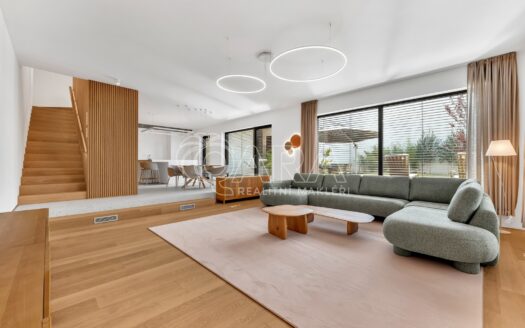 Prodej Domy Rodinné domy Praha Štěpnice 280 m²