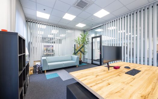 Pronájem Komerční Kanceláře Praha Na Radosti 1 m²