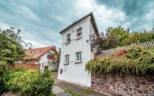 Prodej Domy Rodinné domy Praha Na stráni 71 m²