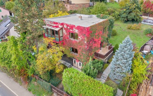 Prodej Domy Rodinné domy Praha Karlická 234 m²