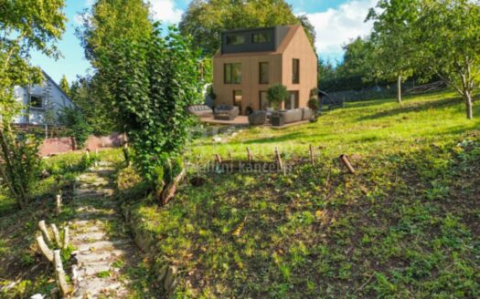 Prodej Domy Rodinné domy Praha K Homolce 102 m²