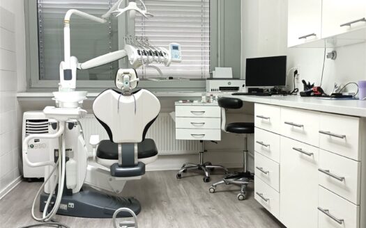 Pronájem Komerční Ordinace Praha Olšanská 14 m²