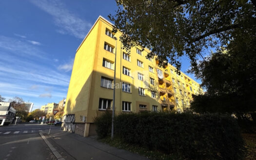 Pronajem bytu 2+1 Praha Olbrachtova 53 m²