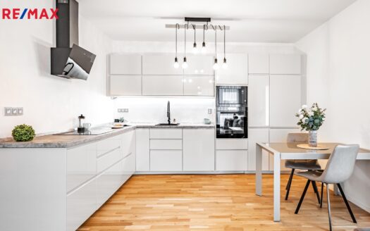 Prodej Byty 2+kk Praha Plzeňská 55 m²