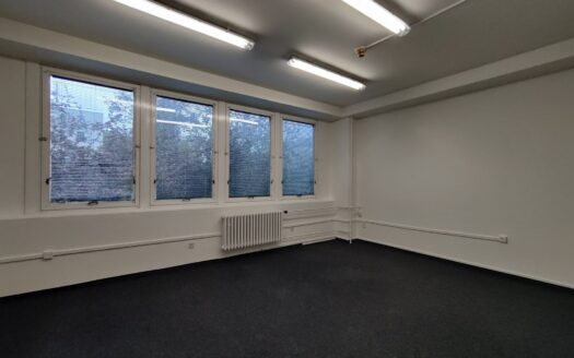 Pronájem Komerční Kanceláře Praha Komořanská 25 m²