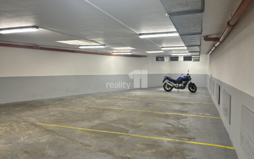 Pronájem Garáže, 4 m² – Praha, Žižkov, ulice Ondříčkova