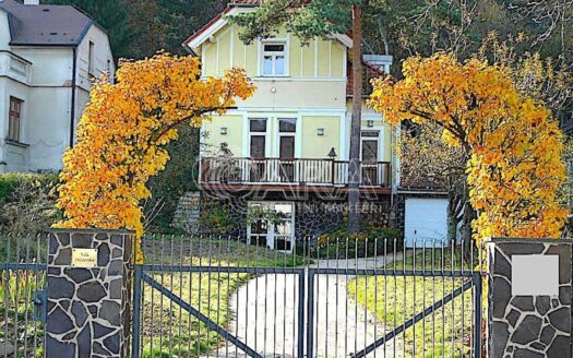 Pronájem Domy Rodinné domy Praha K Belvederu 159 m²