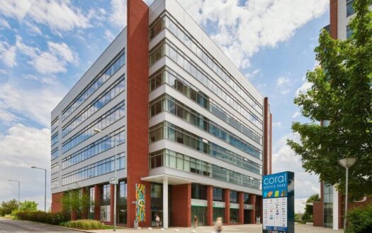 Pronájem Komerční Kanceláře Praha Bucharova 121 m²