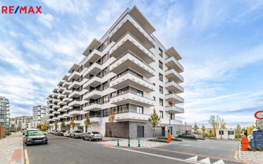 Prodej Garáže Praha Třebonice Thomasova