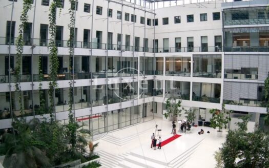 Pronájem Komerční Kanceláře Praha Radlická 127 m²