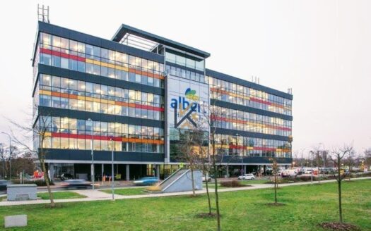 Pronájem Komerční Kanceláře Praha Radlická 175 m²