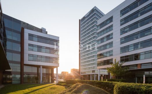 Pronájem Komerční Kanceláře Praha Bucharova 422 m²