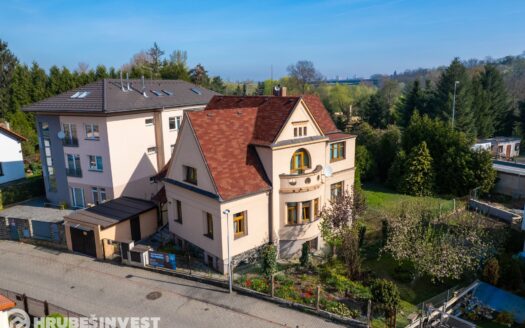 Prodej Domy Vily Praha Pod špitálem 268 m²